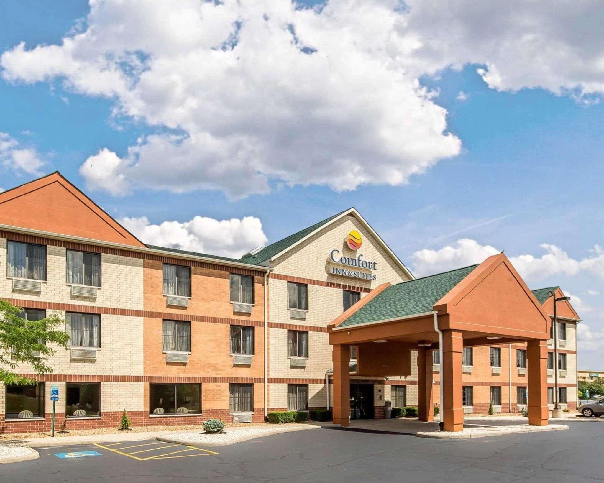 Comfort Inn & Suites Near Tinley Park Amphitheater Eksteriør bilde